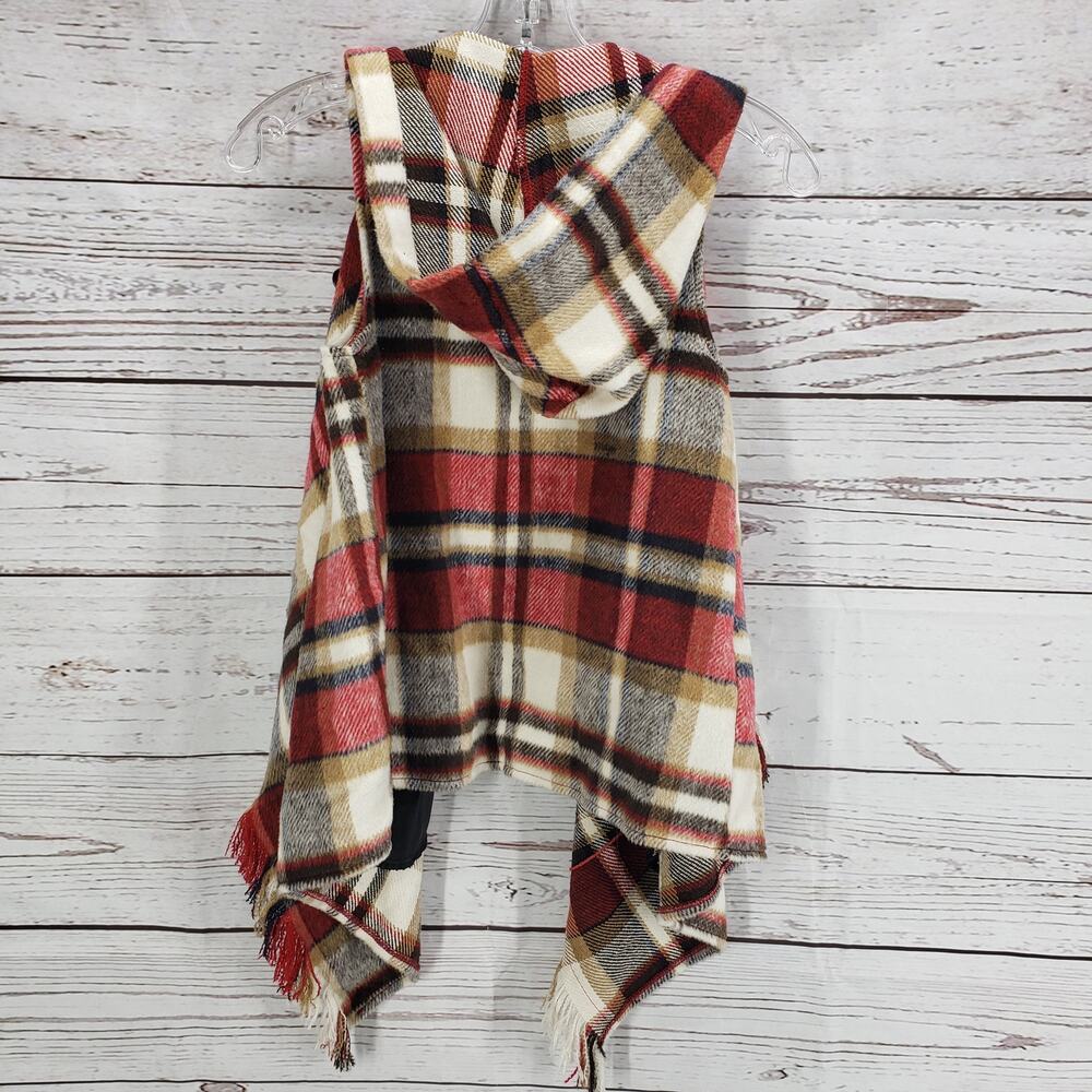 Takara Girls New Red Plaid Hooded Vest Poncho Size Medium - Picture 9 of 10